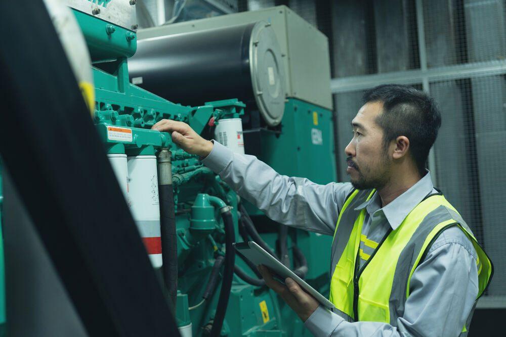 การบำรุงรักษา generator ควรทำทุก ๆ รอบ 3 เดือน
