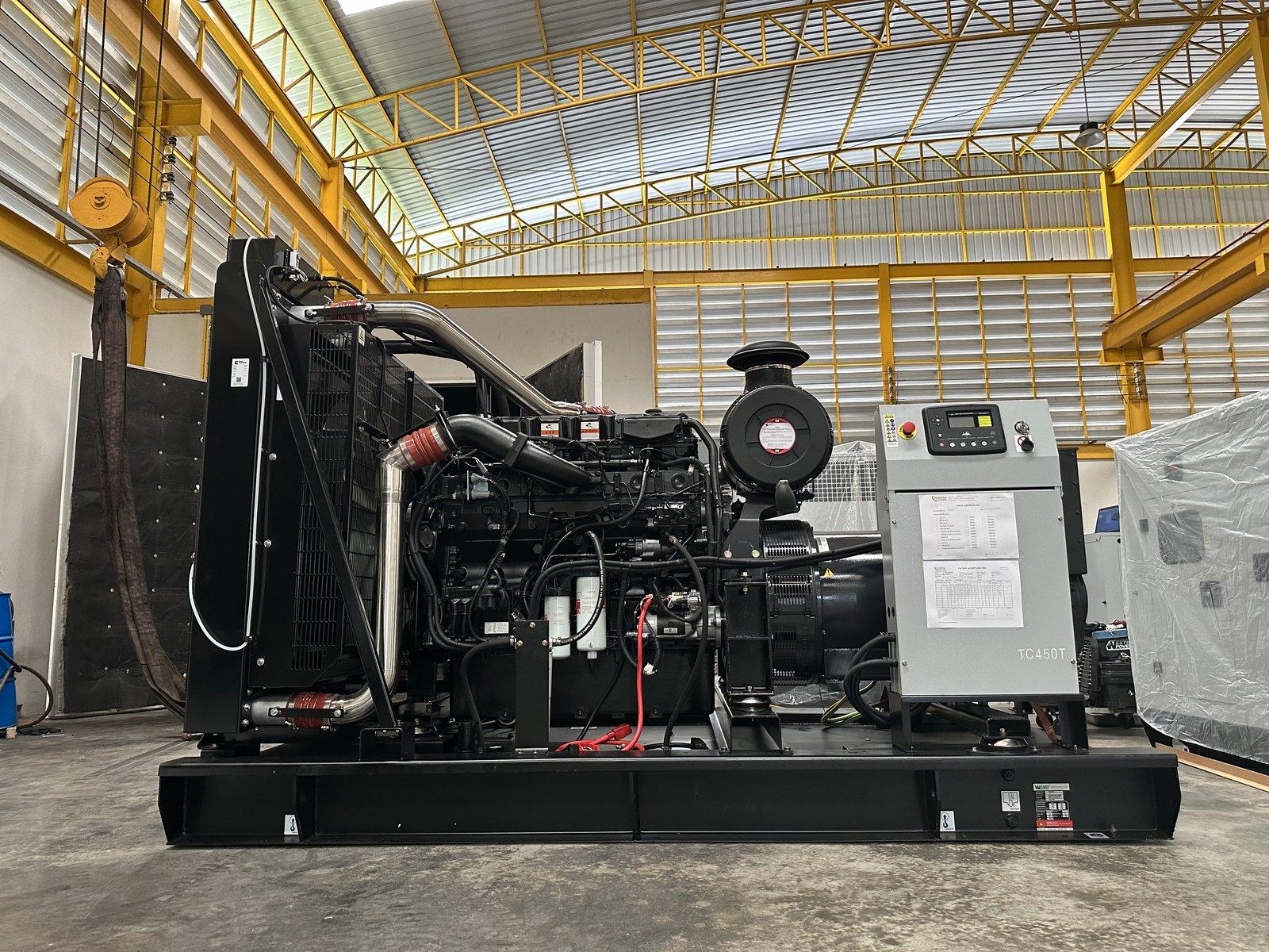 เครื่องปั่นไฟ Cummins TC450T-1 450kVA 360kW เครื่องปั่นไฟ Cummins TC450T-1 450kVA 360kW